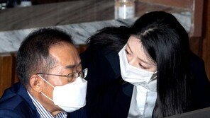 홍준표 “본회의장 놀이 무대 전락…자기들끼리 웃고 박수쳐”