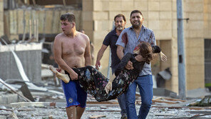 바람잘 날 없는 레바논…전쟁·정치불안·테러에 ‘폭발 대참사’까지