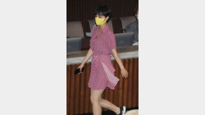 고민정 “류호정에 감사…국회의 과도한 엄숙주의 깨 줘”