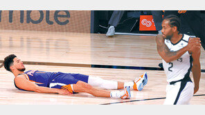 ‘버저비터’ 부커 “보고 있나 MVP”