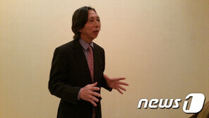 무토 전 대사, 文대통령에게 또 막말…“민주주의 짓밟아”