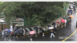 中, 한국인 취업·유학비자 발급 재개…“코로나 음성증명서 필요”