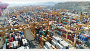 상반기 경상수지 흑자 8년 만에 최소…개미들 해외 투자 크게 늘어