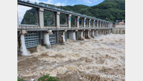 ‘춘천 의암댐 참사’ 결국 안전불감증…범람위기 속 무리한 작업 지적