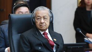 95세 마하티르 말레이시아 전 총리, 신당 창당으로 재집권 의욕