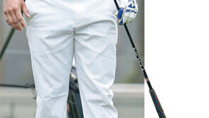 ‘헐크’ 디섐보, 티 줍다 드라이버 부러뜨려 화제