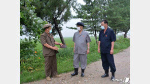 北 김정은 이어 박봉주, 수해 현장 찾아 “최단 기간 복구” 지시