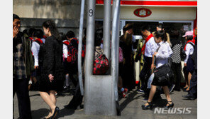 “북한 인구, 2100년 현재의 절반으로 ‘뚝’…출산율 저하”