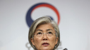 강경화, 6개월 만에 ‘대면 외교’ 재개…9일 독일로 출국