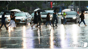 기상청 “16일까지 수도권 장마”…‘49일 장마’ 기록 깨질 듯