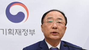 정부 “중저가 주택 재산세 인하 방안 10월 발표”