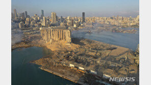 레바논 내각, 총사퇴…“베이루트 폭발 참사는 부패 탓”