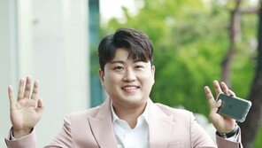 “김호중, 조폭 출신…맞는 것 무서워” 前여친 추가 폭로