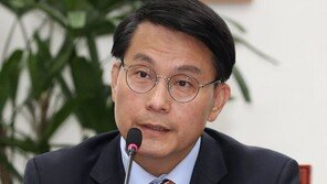 윤상현 “박근혜 전 대통령 사면해달라…40개월째 수감”