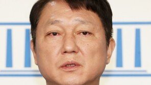 국회 찾은 최재성 “정무수석은 자주 와야…야당 빨리 봬야”