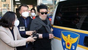 ‘경비원 폭행’ 입주민 국선변호인 마저 관둬