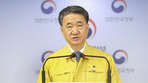 박능후 “14일 의협 총파업 유감…환자 건강·안전 위해 시 법·원칙 대응”