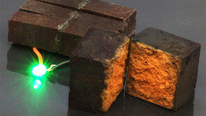 붉은 벽돌로 전기충전을?