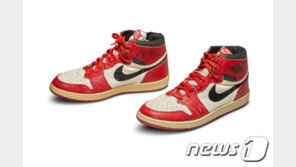 조던 농구화 7억3000만원에 낙찰…경매가 최고 기록