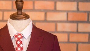 “신사복 매장 거의 사라질지도…” 줄줄이 파산하는 정장기업, 왜?