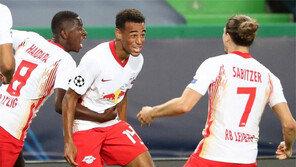 ‘돌풍’ 라이프치히 8강 벽도 돌파