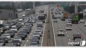 집중호우에도 휴가행렬 몰린 고속도로…서울→강릉 5시간42분