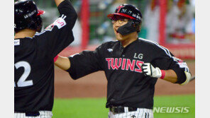 LG, NC 꺾고 4연승 질주…키움, NC 1.5경기차 추격