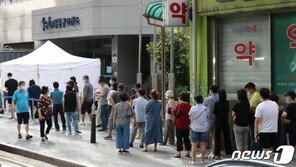 확진자 폭증에 거리두기 3단계 가능성도… 어떻게 달라지나