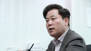 김종인 靑 단독회담 제안에…민주당 “굳이 그럴 상황인가”