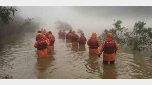 “폭염에 지치지만 실종자 가족 생각하면…”