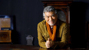 나훈아 ‘아홉이야기’…“코로나로 삭막한 세상 삶의 해학 담아”