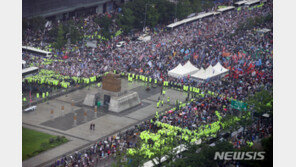 방역당국 “광화문 집회 참석자만 확진? 조작 불가능…유언비어”
