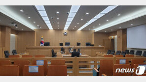 ‘9살 여행가방 감금 살해’ 계모, 재판서 드러난 추가 학대 정황