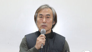 ‘방역지침 어기고 집회 참석’…배우 조덕제 기소의견 검찰송치