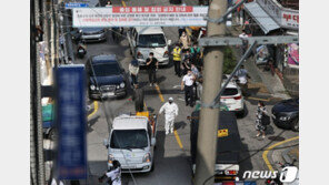 마스크 안 쓰고, 다닥다닥 붙어 앉아…방역수칙 무시한 사랑제일교회 부흥회