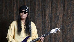 ‘순간’에 관하여… 8년 만에 정규앨범 내는 부활 김태원