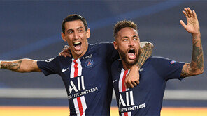 디마리아 매직… PSG, 라이프치히 돌풍도 제압