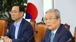김종인 “광주 방문은 시작일뿐…치열한 반성으로 변화할 것”
