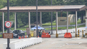 美서 입국한 미군 장병·직원 3명 확진…누적 160명