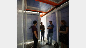 ‘코로나 집단감염 위험’ 에어컨 대체할 냉방기술 나올까