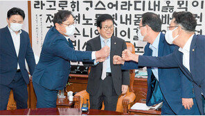 통합당 “비례 당선권 25% 호남 추천”… 5·18유공자 수당도 검토