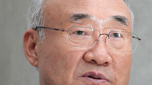 “코로나와 싸우는 의료진이 예수의 모습… 信者는 희생 앞장서야”