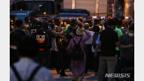 [속보]경찰, 사랑제일교회 압수수색…교인명단 확보 시도