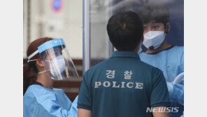 도망가고, 불응하고, 거짓말하고…방역 현장은 전쟁중