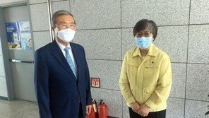 “바쁜 정은경 찾아 훈계”…與, 김종인 면담 두고 ‘맹비난’