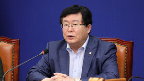 설훈 “2차 재난지원금? 방역·경제 다 잡은 경험 있다”