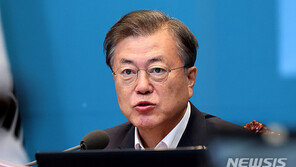 “지금 막아내지 못하면 사회적 거리 두기 3단계로 격상”