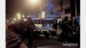 페루 나이트클럽서 코로나 단속 피하다 13명 압사