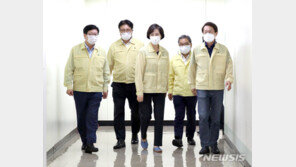 2학기 시작하자 학교 ‘마비’…거리두기 3단계 격상 전 등교 중단하나