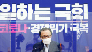 이해찬 “이번주 최대 고비…3단계 격상되면 준전시 상황”